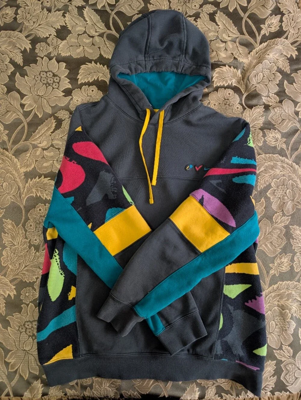 Men's Nike Black Hoodie-Peace, Love, and Swoosh Size XL
